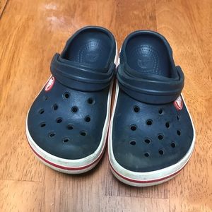 Boys crocs. Size 8/9
